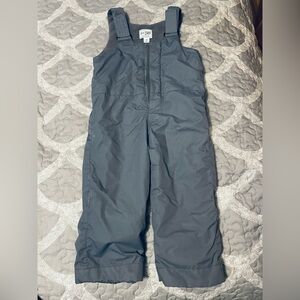 Children's Place Unisex Toddler Snow Overalls. Grey, Size: 3T